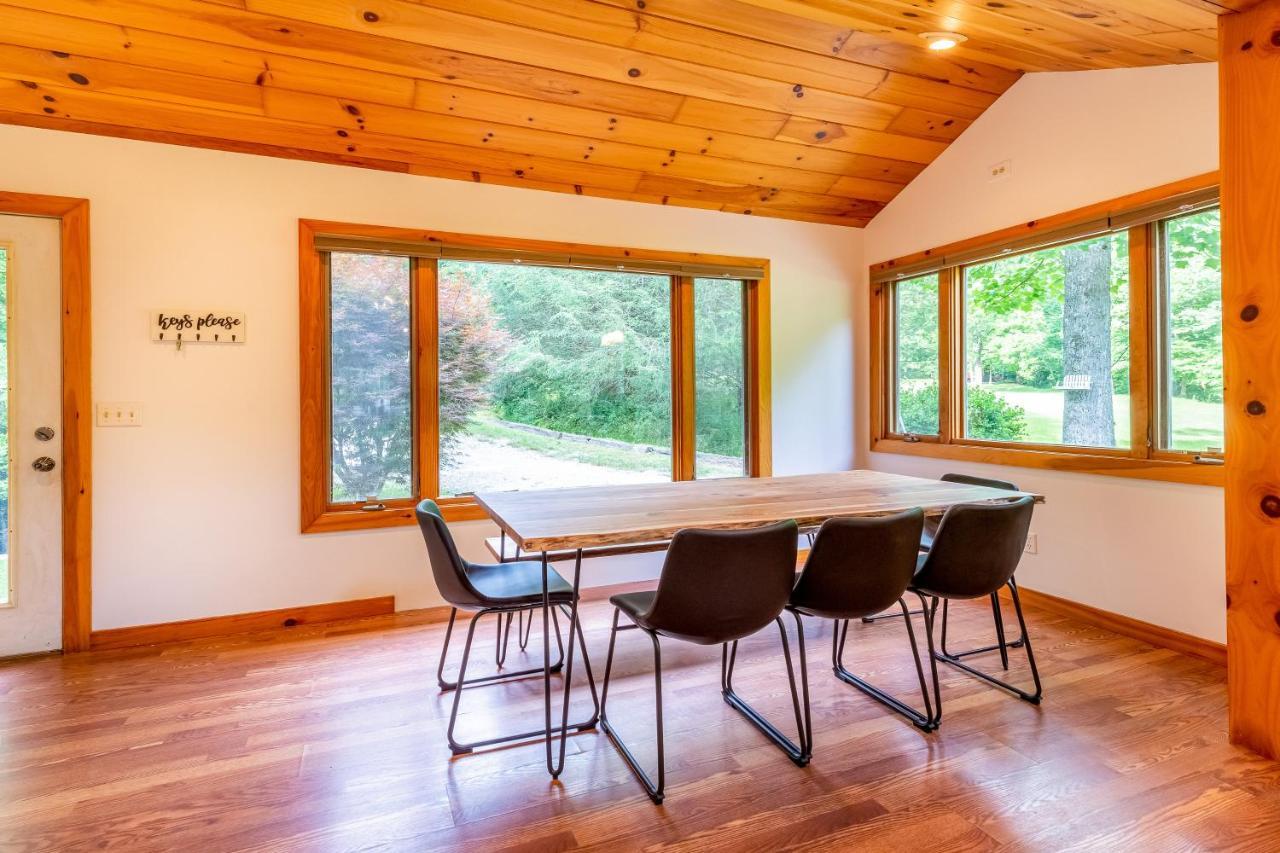 Pebble On The Creek Villa Whittier Bagian luar foto